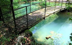 Chambre D'Hote De La Source Bleue
